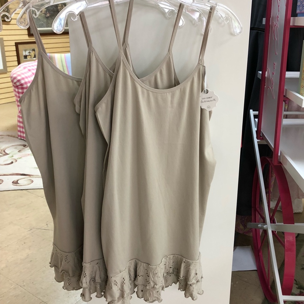 Coco + Carmen Underneath L/XL